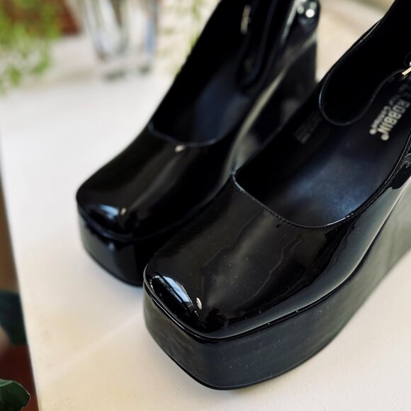 NEW🔥 Retro Faux Patent Leather Platform Wedge Heel Shoes Ankle Strap Closed Toe - Picture 4 of 6